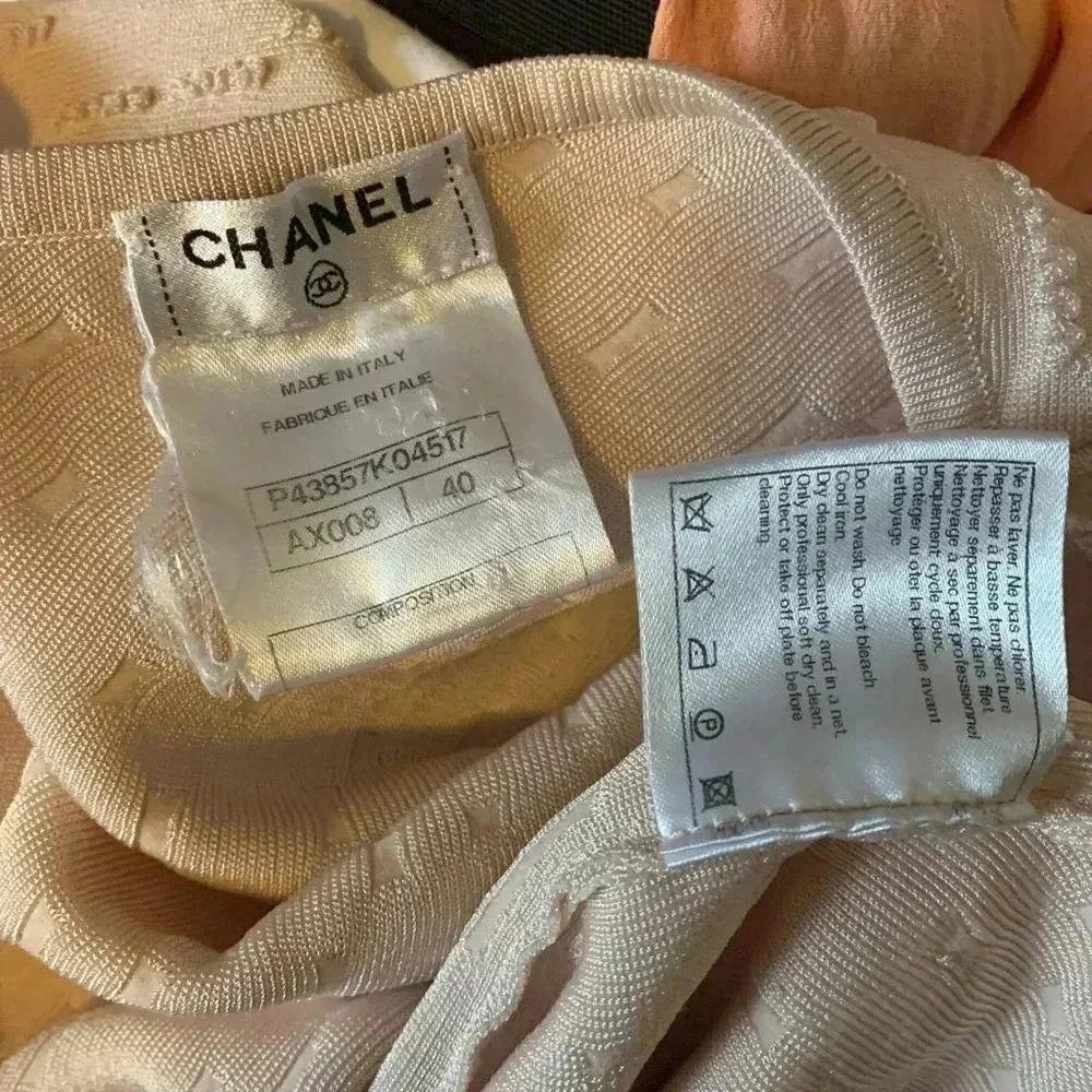 Chanel - Picture 6 of 10
